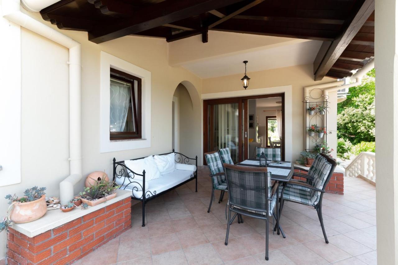 Apartments Rozelyn أوغليان المظهر الخارجي الصورة