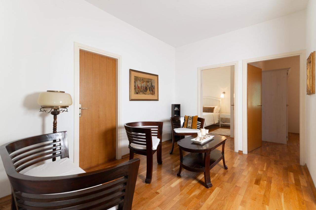 Apartments Rozelyn أوغليان المظهر الخارجي الصورة