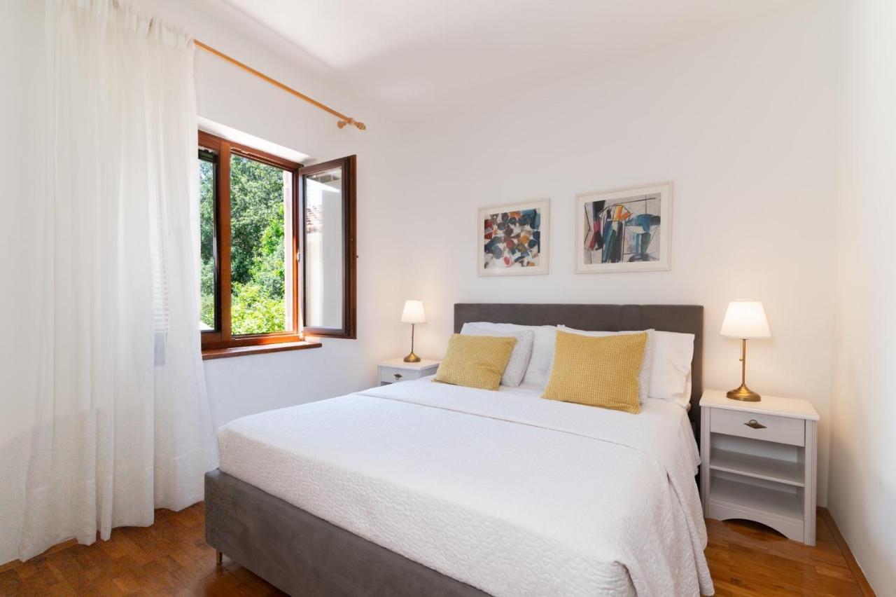 Apartments Rozelyn أوغليان المظهر الخارجي الصورة