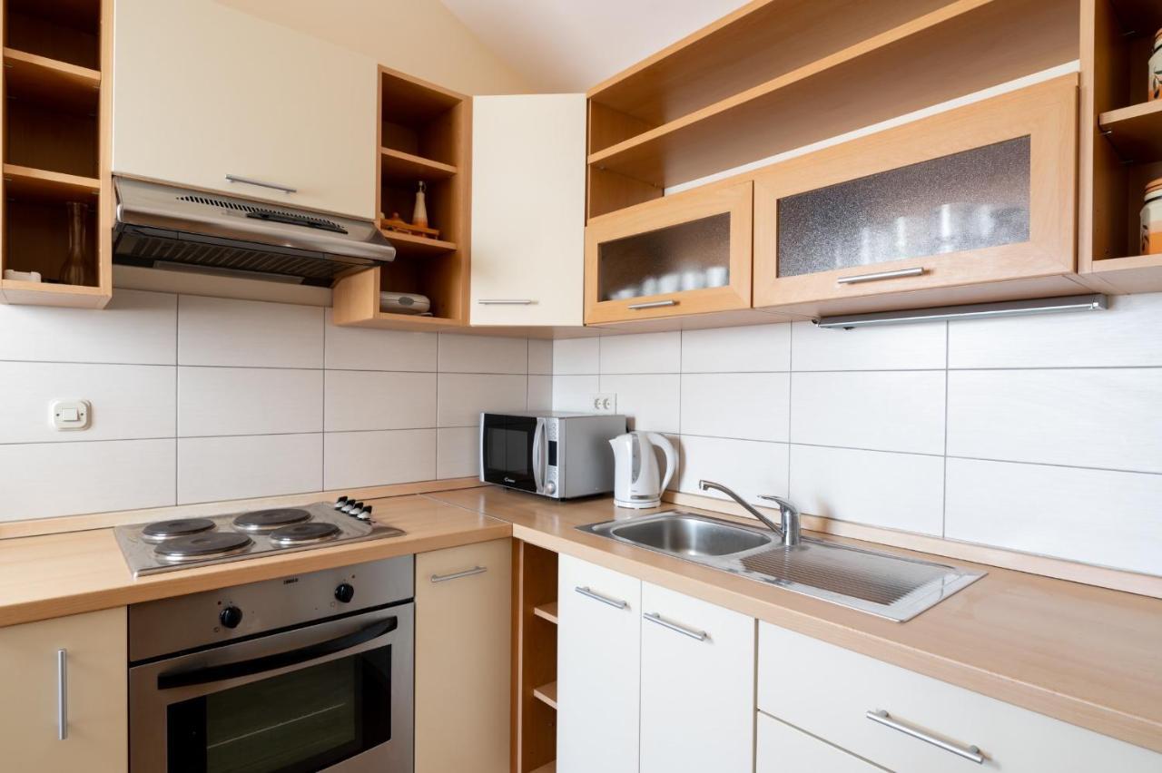 Apartments Rozelyn أوغليان المظهر الخارجي الصورة